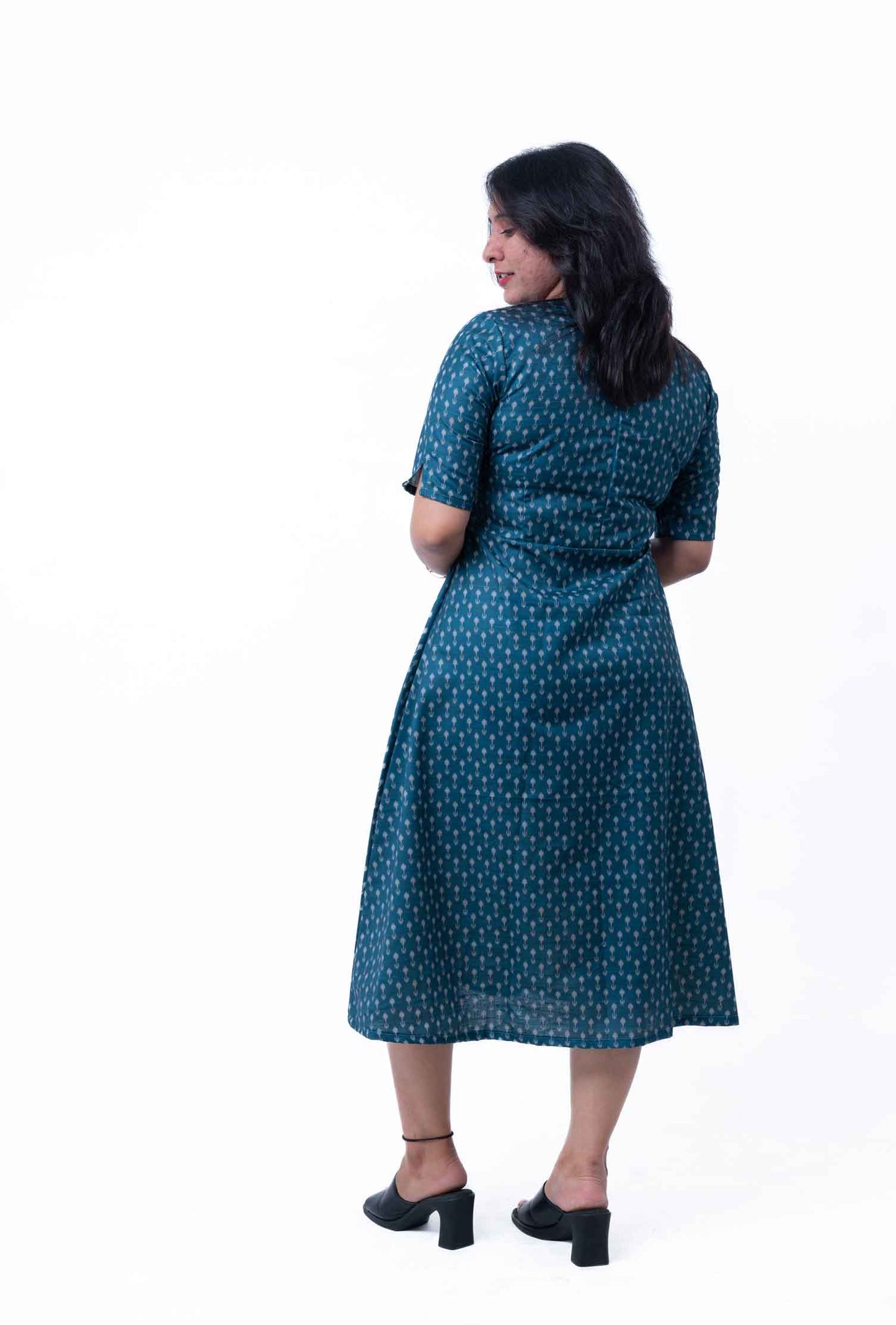 Blue arrow printed raw silk dress