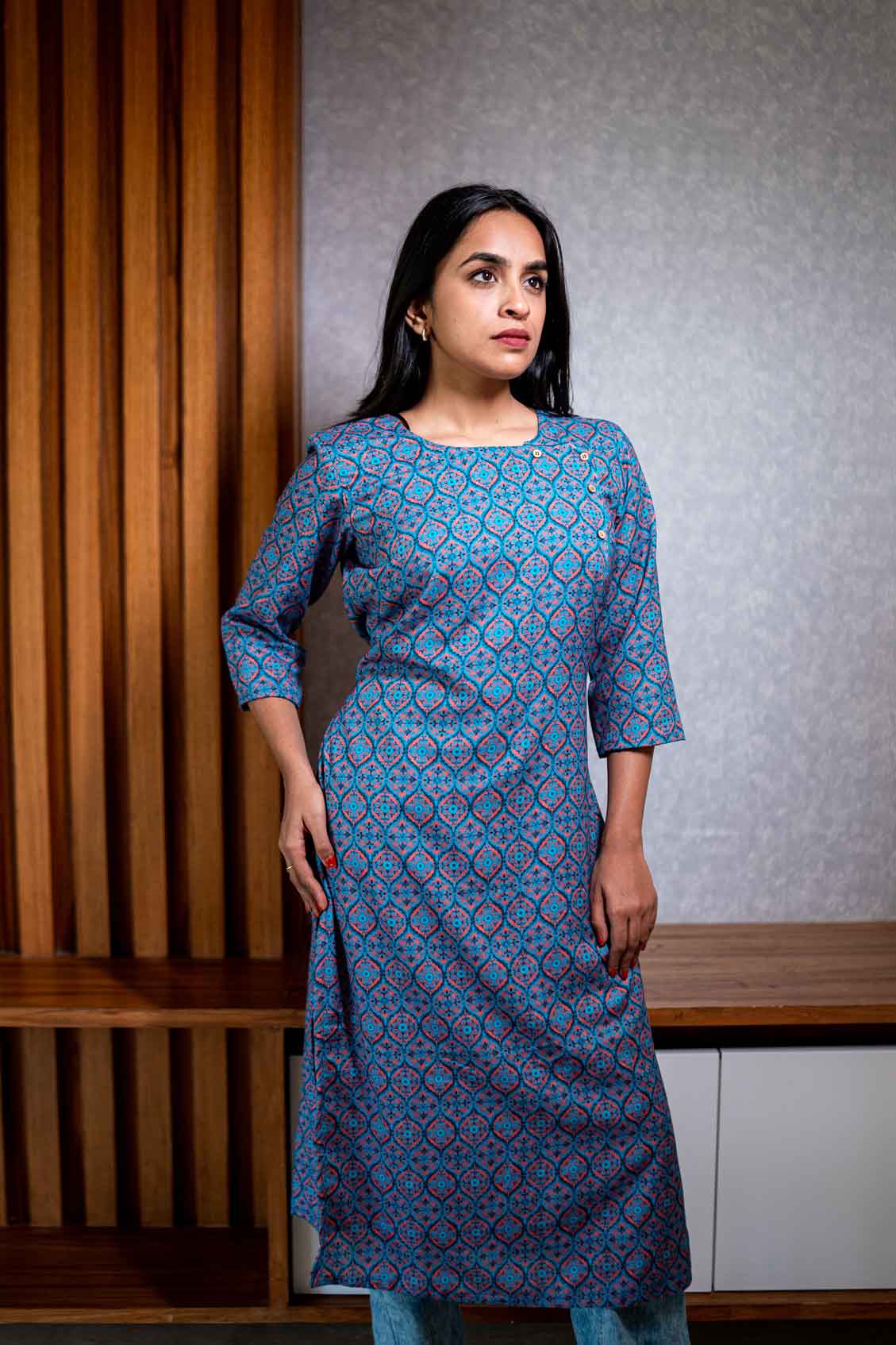 Sapphire blue trellis printed rayon straight kurta