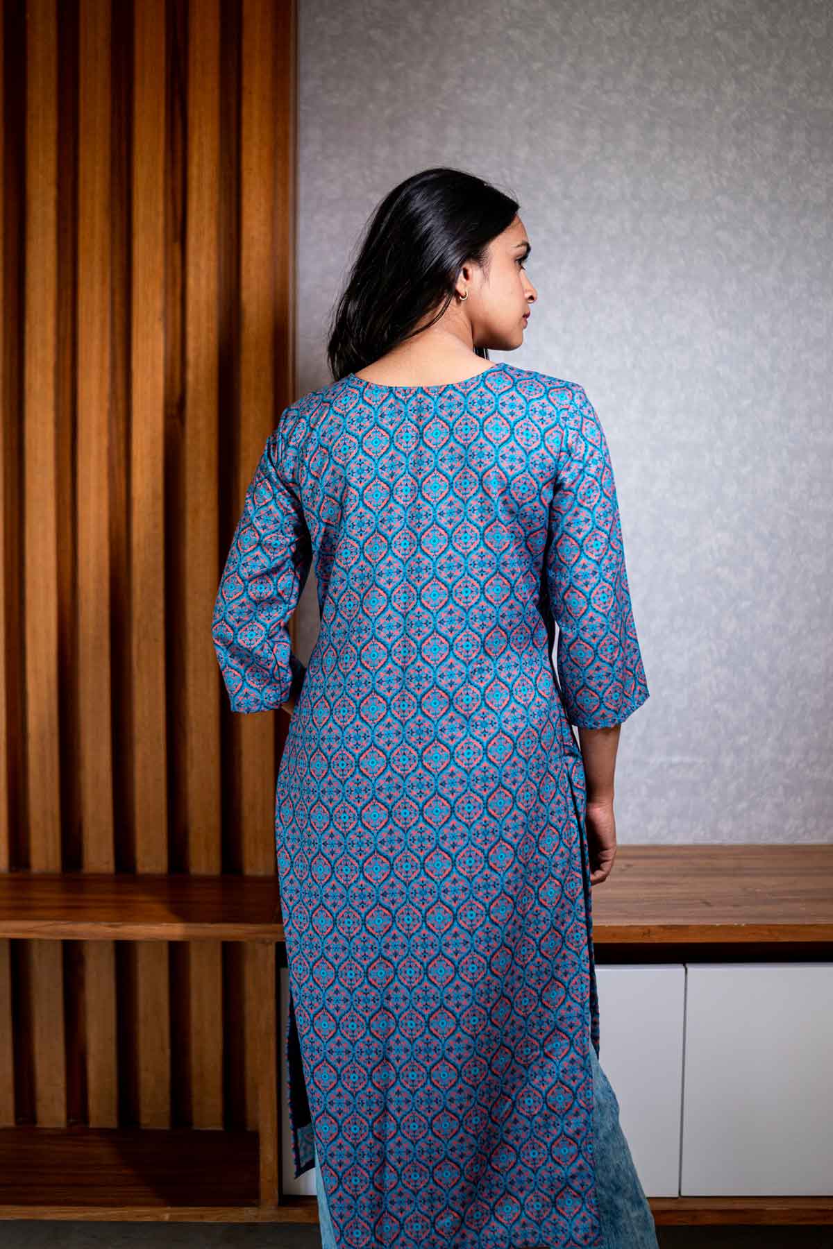 Sapphire blue trellis printed rayon straight kurta